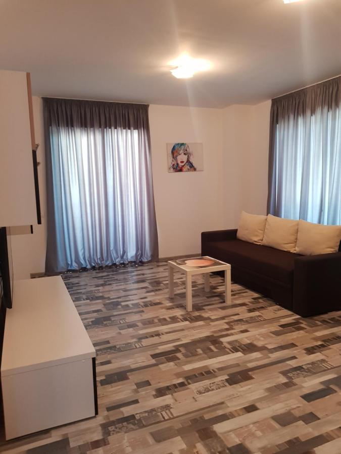 Summerhouse Apartments Мамая Екстер'єр фото